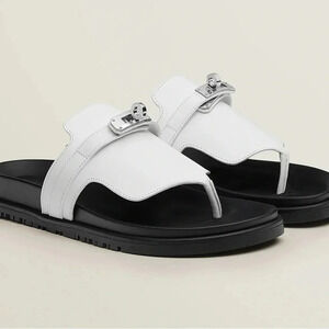 Hermes
Calfskin Womens Elixir
Sandals Sz 38 White

New/Full set 
Receipt in pics